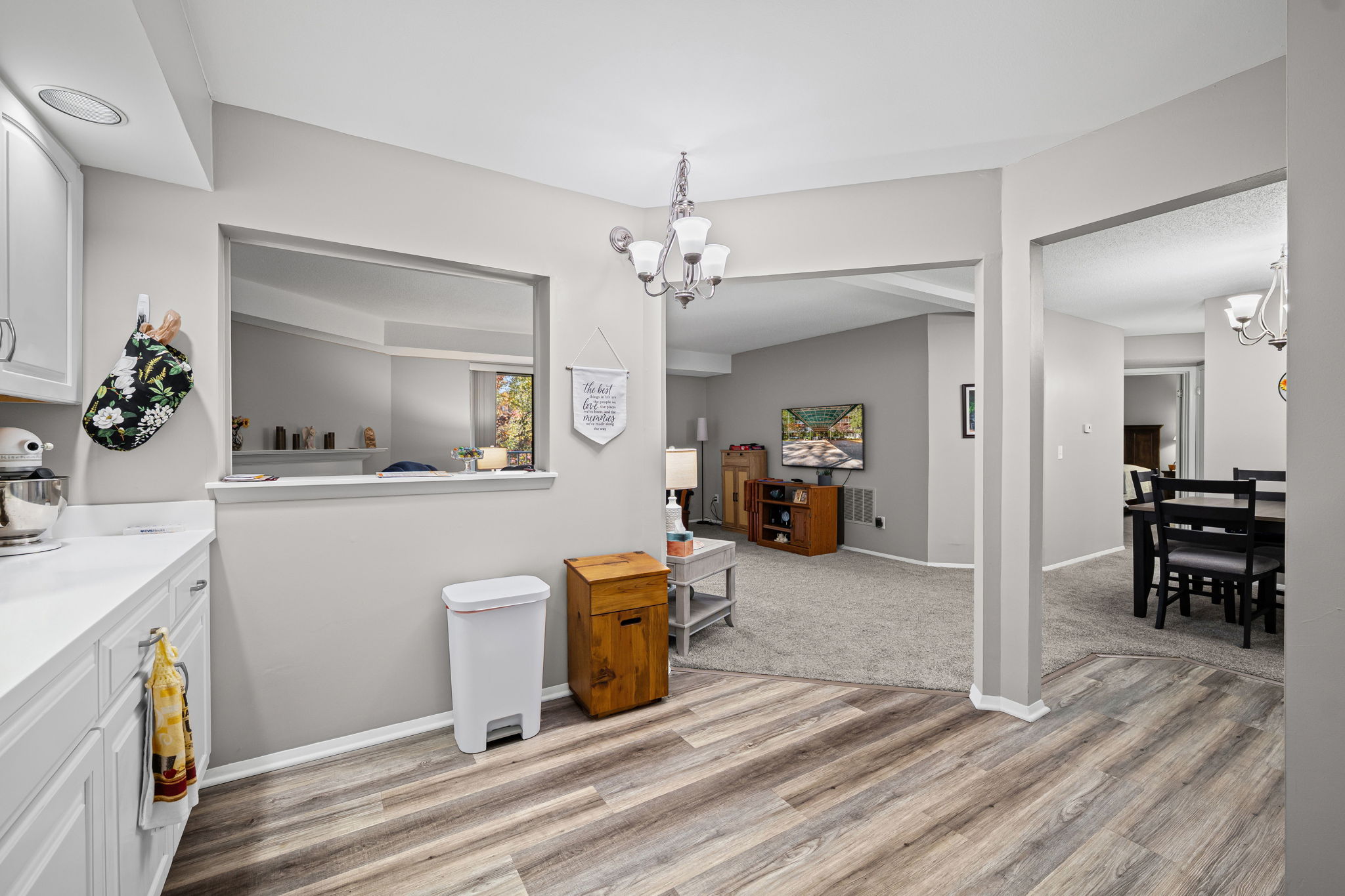 16-web-or-mls-Apt 201__02