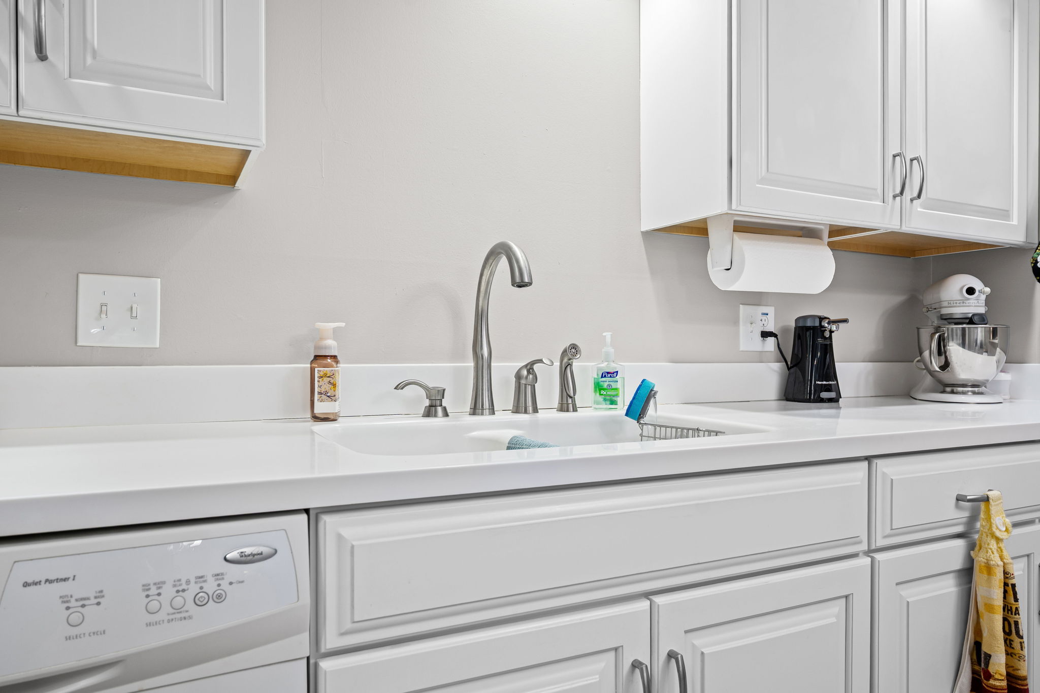 18-web-or-mls-Apt 201__04