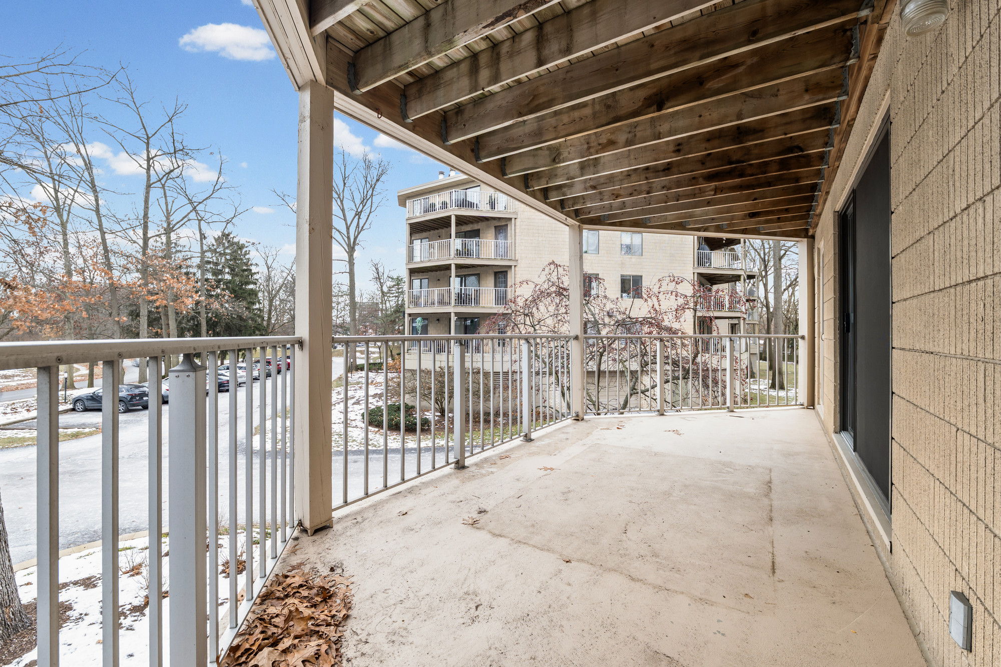 26-web-or-mls-_1246734_web