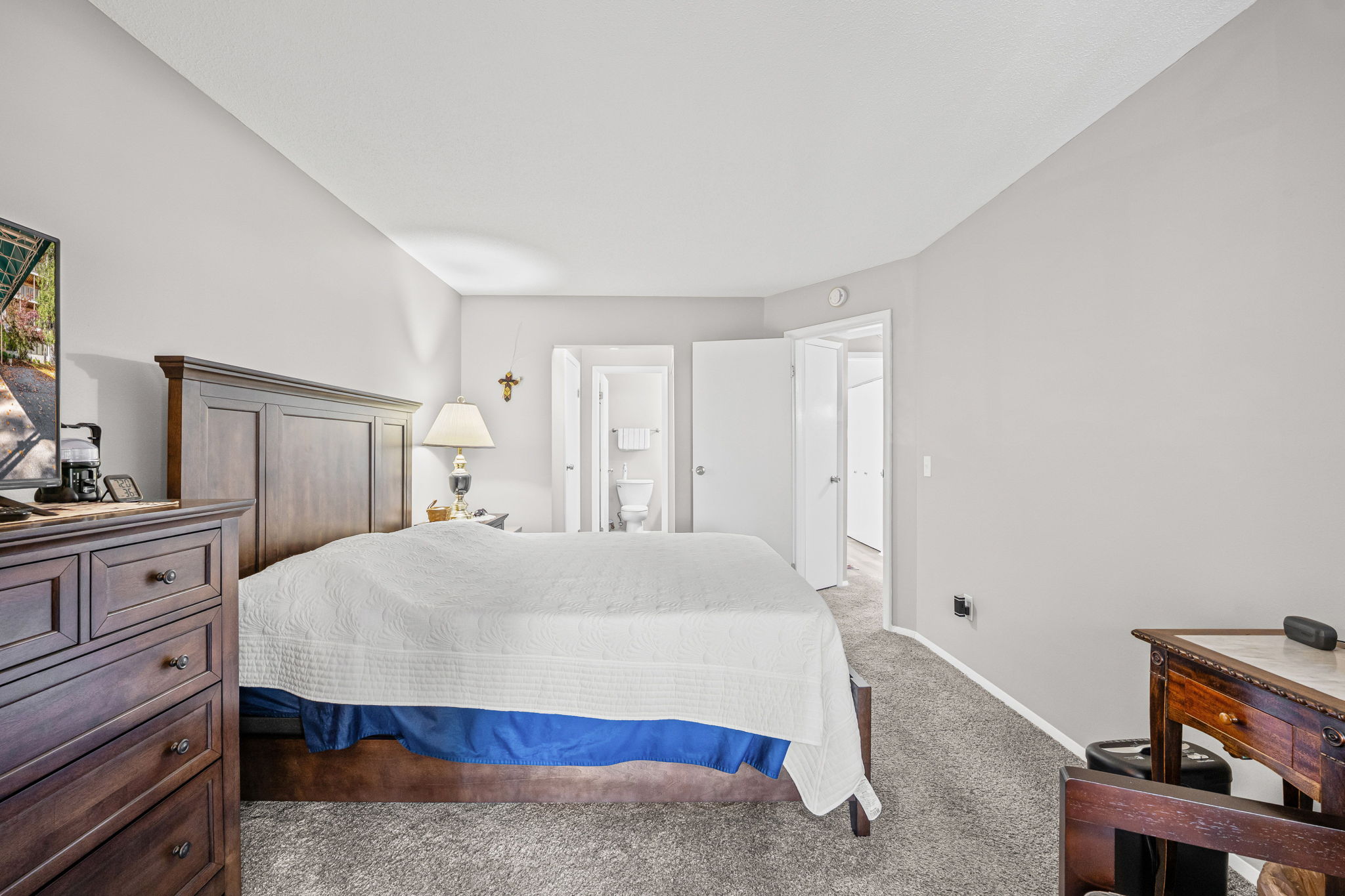 28-web-or-mls-Apt 201__14