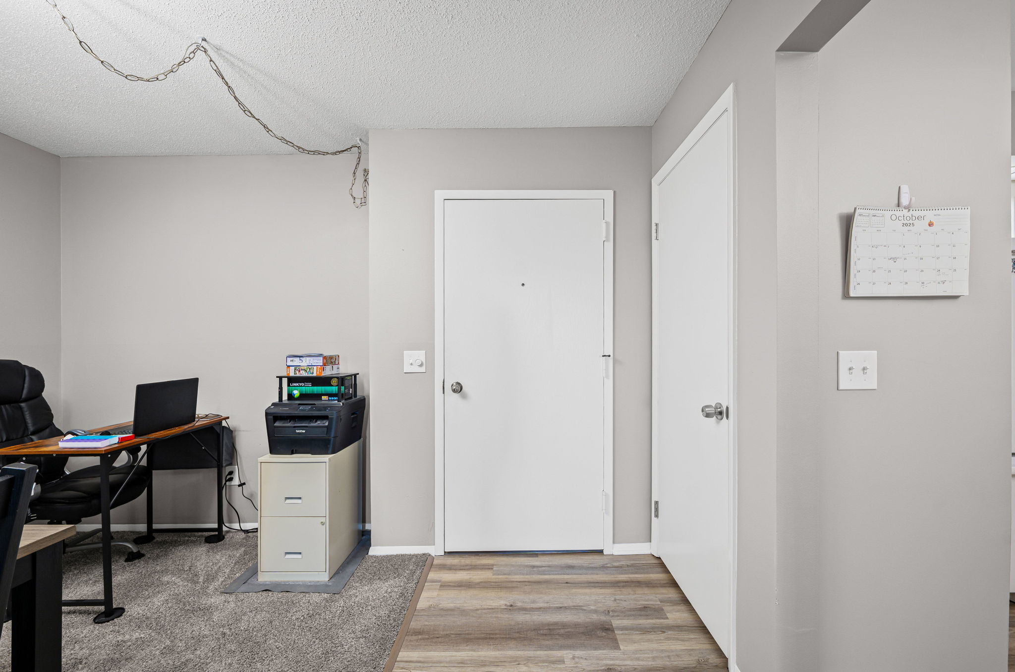 32-web-or-mls-Apt 201__18